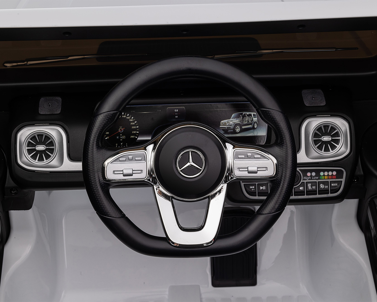 Акумулаторна кола Licensed Mercedes Benz G500 White 6 Акумулаторна кола Licensed Mercedes Benz G500 White - Image 6
