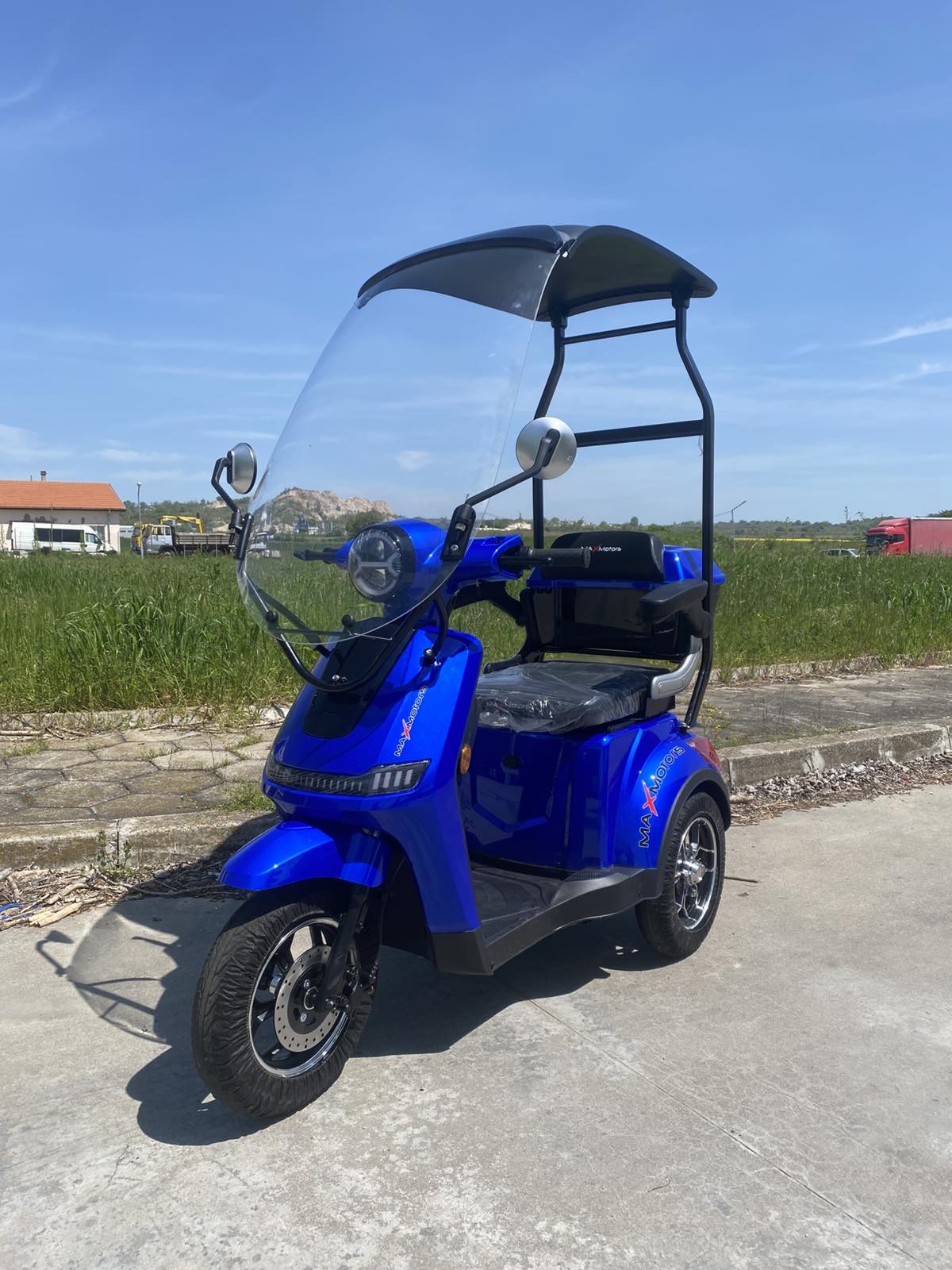 Електрическа триколка MaxMotors FM1 Lux Blue с покрив1500W 1 Електрическа триколка MaxMotors FM1 Lux Blue с покрив1500W