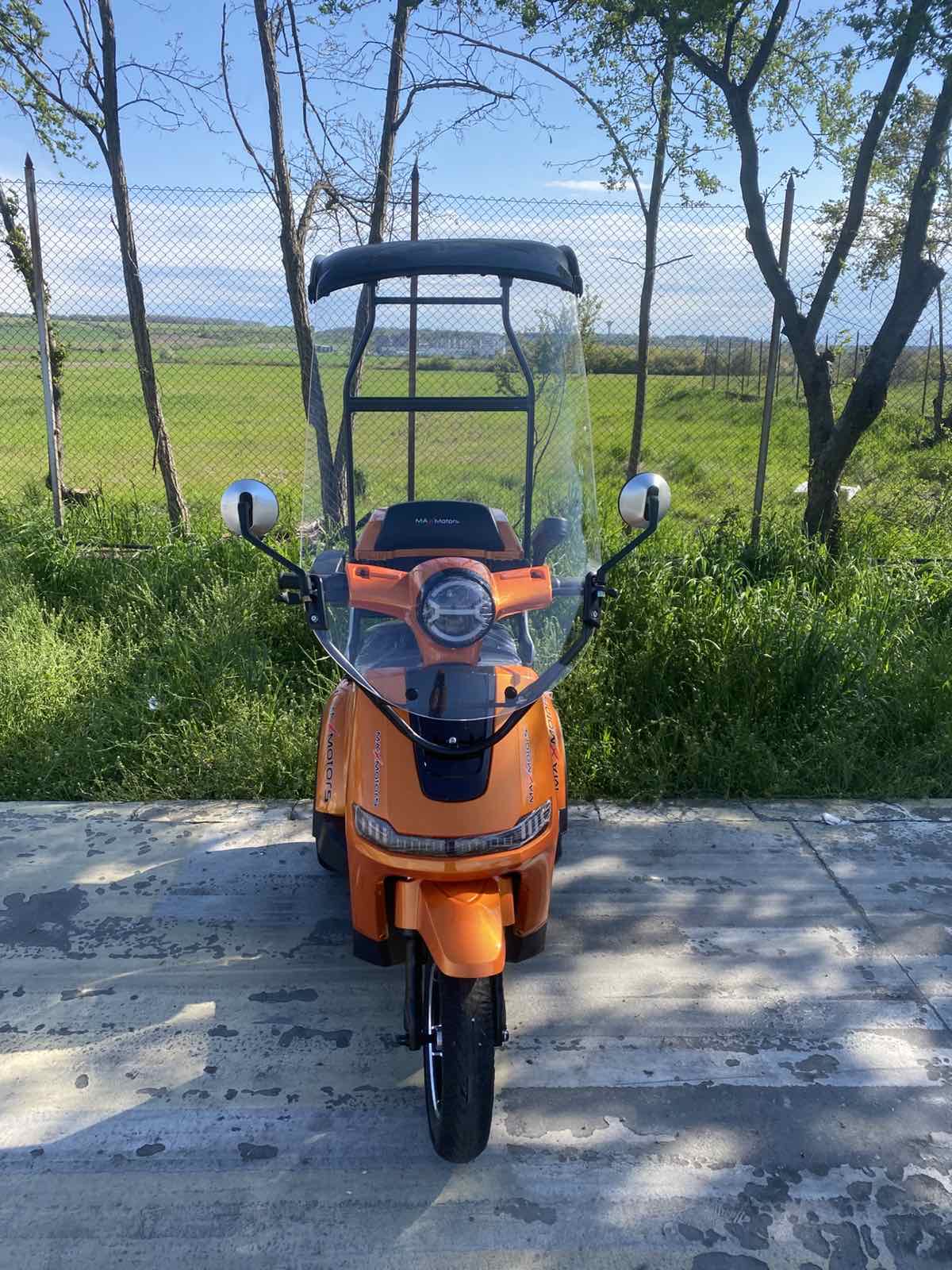 Електрическа триколка MaxMotors FM1 Lux Orange1800W 7 Електрическа триколка MaxMotors FM1 Lux Orange1800W - Image 7