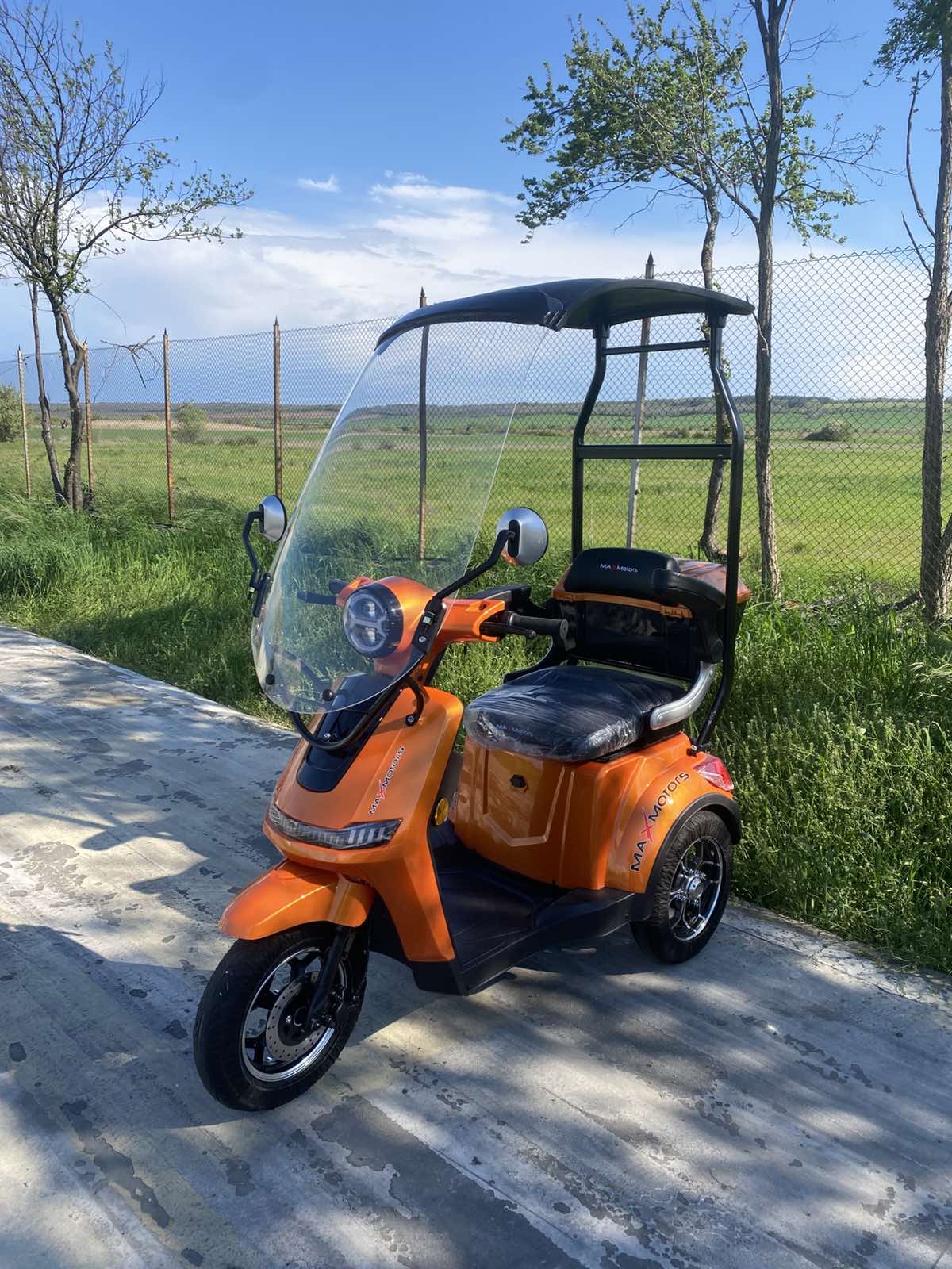 Електрическа триколка MaxMotors FM1 Lux Orange1800W 1 Електрическа триколка MaxMotors FM1 Lux Orange1800W